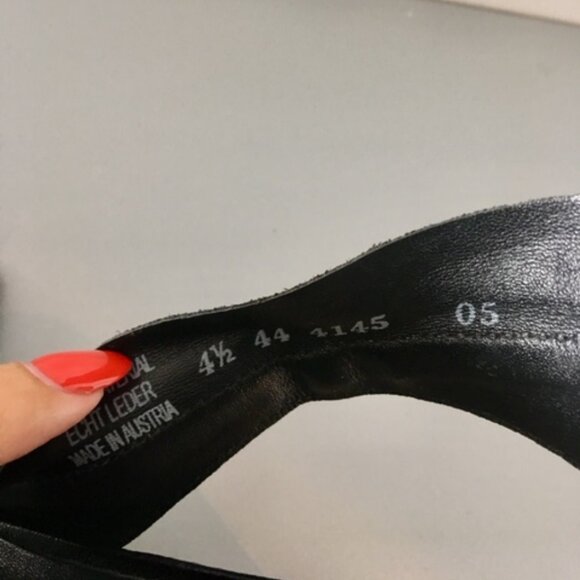 Paul Green Cayanne black leather shooties size 4.5 (7 us) - Picture 7 of 16